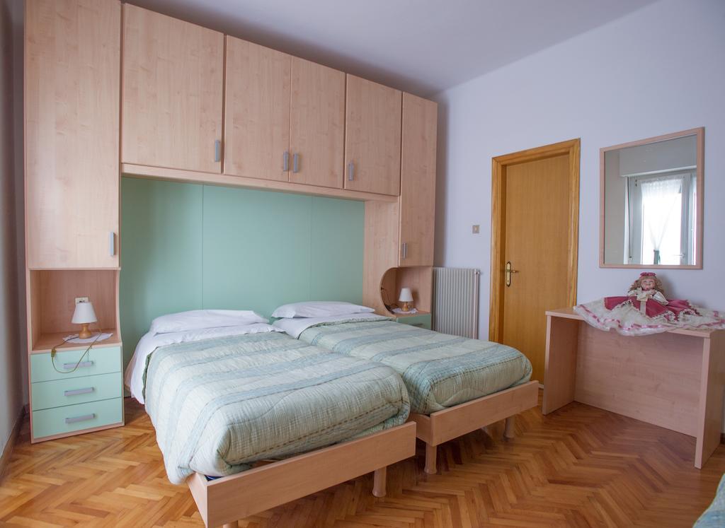 Albergo Italia Molveno Kültér fotó